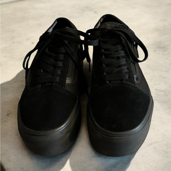 Vans Old Skool Stackform Platform Women's Black Sneakers. - Picture 5 of 11